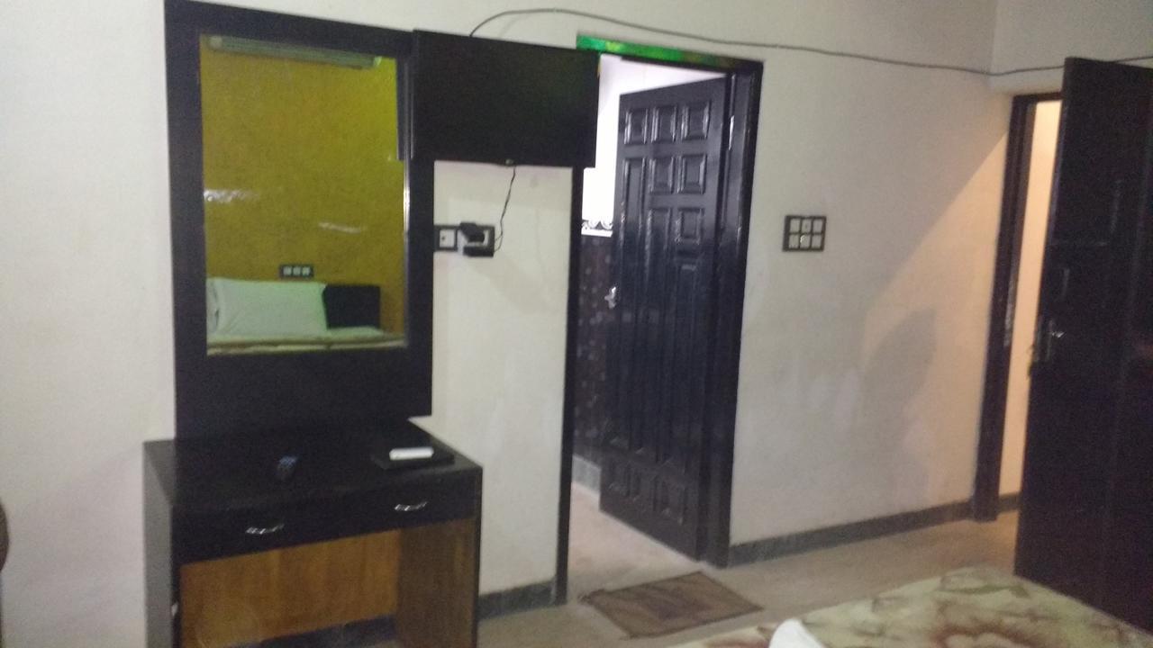 Sanjay Motels I Pvt Ltd Pura Raghunāth Exteriör bild