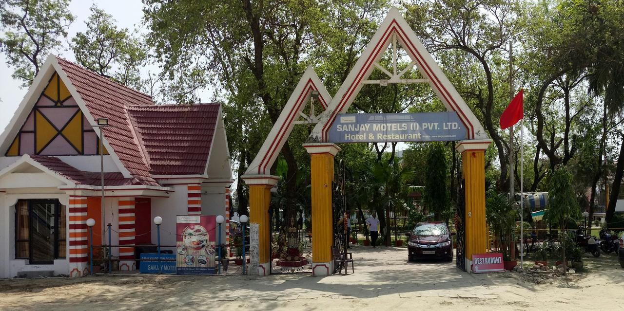 Sanjay Motels I Pvt Ltd Pura Raghunāth Exteriör bild
