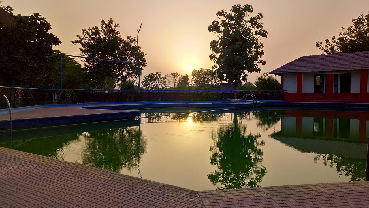 Sanjay Motels I Pvt Ltd Pura Raghunāth Exteriör bild