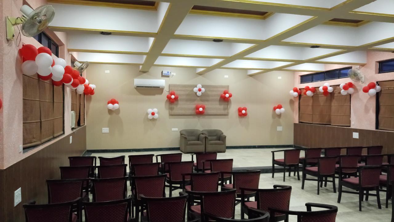 Sanjay Motels I Pvt Ltd Pura Raghunāth Exteriör bild